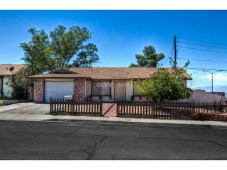 1015 Woodside Ct, Henderson, NV 89015-5258