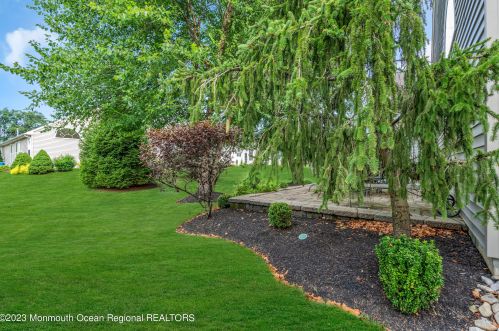 432 Monticello Ln, Lakewood NJ  08701-5790 exterior