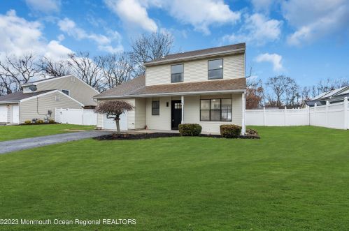 1463 Jacqueline Ave, Bricktown, NJ 08724-4204