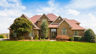 6106 Edmondson Ln, Knoxville, TN 37918-7126