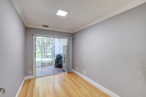 6552 Via Regina, Boca Raton FL  33433-3912 exterior