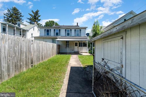 461 2nd St, Highspire PA  17034-1504 exterior