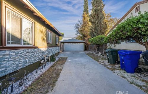 25419 20th St, San Bernardino CA  exterior