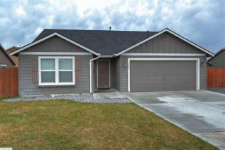 6303 Westport Ln, Pasco, WA 99301-7803