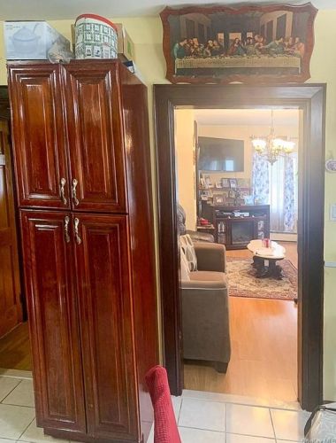 48 Rochelle Ter, Mount Vernon NY 10550-1127 exterior