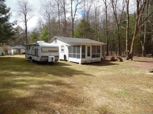 26 Mongaup Rd, Monticello NY  12701-4608 exterior