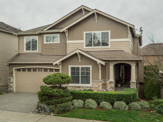 323 239th Way, Redmond WA  98074-3686 exterior