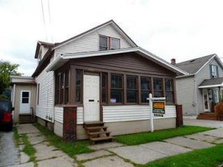 2664 Maple St, Erie PA  16508-1628 exterior