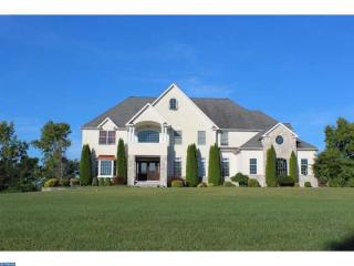 100 Bridle Path, Southampton, NJ 08088-2852