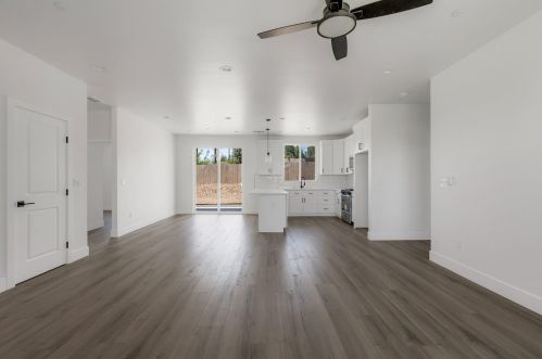 6081 Maxwood Dr, Paradise CA  95969-4348 exterior