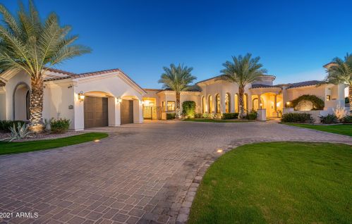 4439 Turnberry Ct, Gilbert, AZ 85298-4127