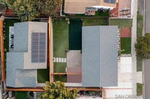 4075-77 Clairemont Dr, San Diego CA exterior