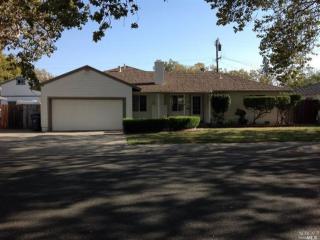 705 Nevada St, Fairfield, CA 94533-5025