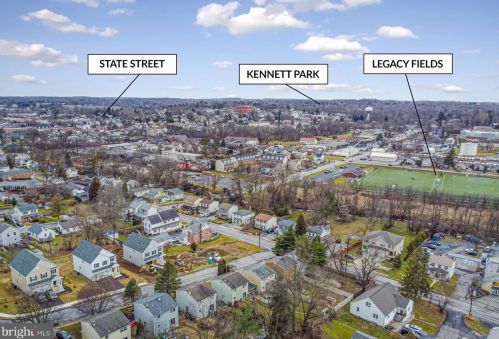 706 Hornblende Ave, Kennett Sq PA  19348-3614 exterior