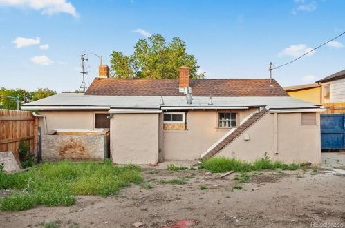 3801 Logan St, Englewood CO 80113-6845 exterior