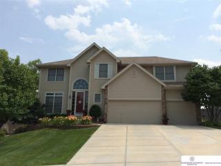 14061 Hartman Ave, Omaha, NE 68164-5103