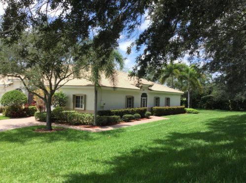 2437 Windjammer Way, West Palm Beach, FL 33411-1819