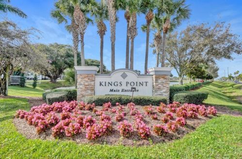 299 Seville M, Delray Beach, FL 33446-2160