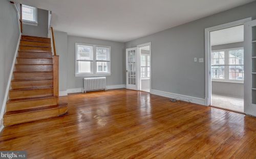 210 Dupont St, Ridley Park PA  19078-2904 exterior
