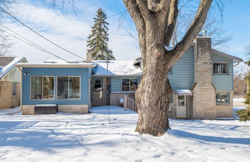 4144 Menomonee Riv Pkwy, Milwaukee WI 53222-1135 exterior