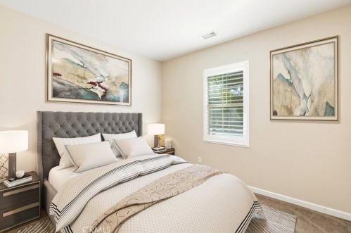 29342 Fall Classic, Lake Elsinore CA  92530 exterior