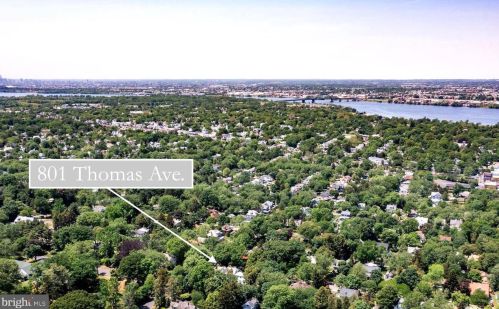 801 Thomas Ave, Riverton NJ  08077-1030 exterior