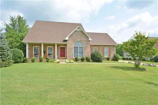 905 Glenraven Dr, Clarksville, TN 37043-8298