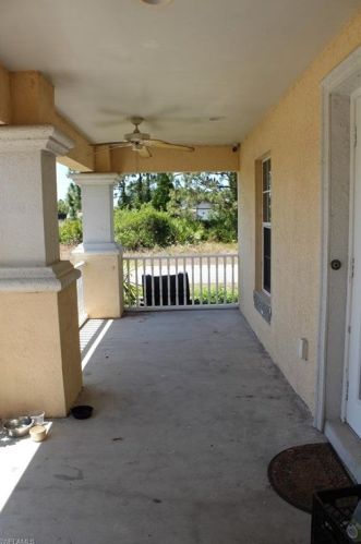 5232 6th St, Lehigh Acres, FL 33971-1030