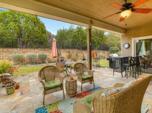 110 Mustang Island Trl, Georgetown, TX 78633-5300