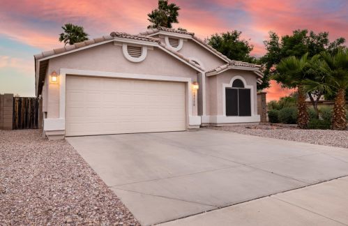 15550 Naegel Dr, Sun City, AZ 85374-5264