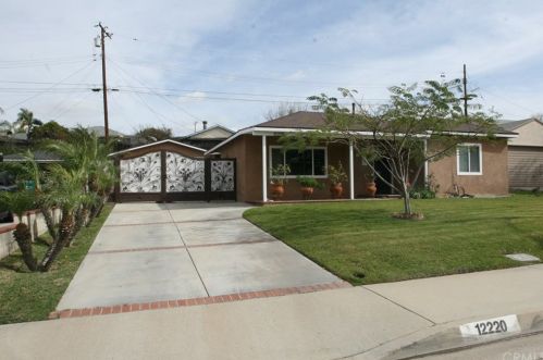 12220 Burgess Ave, Whittier, CA 90604-3011