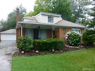 1276 Colvin Blvd, Buffalo, NY 14223-1402