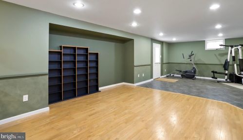 1142 Dallas Dr, Upton PA  17225-8535 exterior