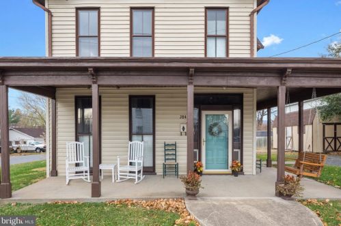 284 Massanutten St, Strasburg VA  22657-2301 exterior