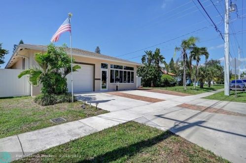 350 2nd Ave, Dania Beach FL  33004-4153 exterior