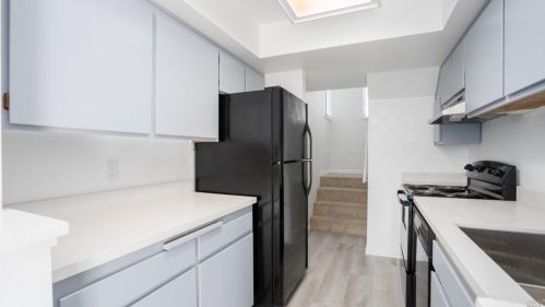 1976 Windmill Cir, Santa Rosa CA  95403-6925 exterior