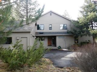 19535 Sunshine Way, Bend, OR 97702-1979