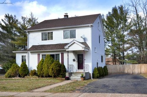 190 Park Ave, Bloomfield, CT 06002-3237