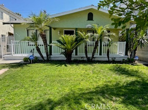 552 Dryden St, Glendale, CA 91202-2852