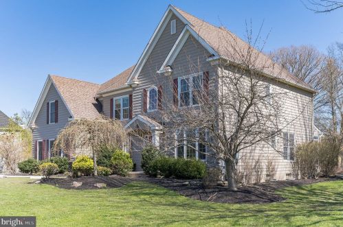 743 Thoreau Dr, Prospectville, PA 19002-1531