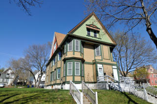 1035 21 St, Milwaukee WI  53233-1111 exterior