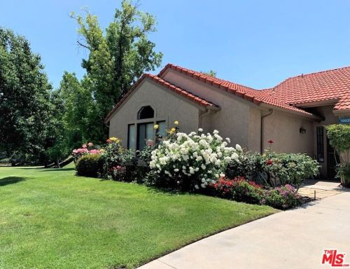 19920 Avenue Of The Oaks, Santa Clarita, CA 91321-1386