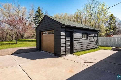 4501 Dodge St, Duluth MN  55804-1514 exterior