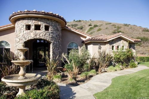 45315 La Cruz Dr, Temecula, CA 92590-4935