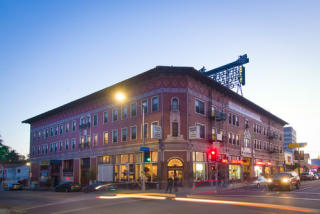 1706 Sunset Blvd, Los Angeles CA  90026-3252 exterior