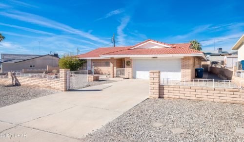 2961 Tonto Dr, Lake Havasu City, AZ 86406-8553