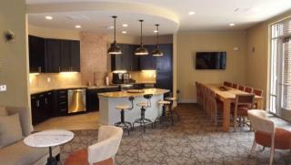 401 Oberlin Rd, Raleigh NC  27605-1358 exterior