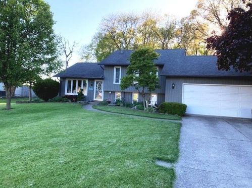 825 Chambord Cir, Marion, OH 43302-6732