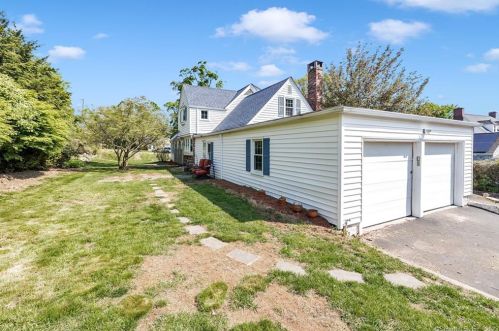 588 Lincoln St, New Britain CT  06052-1820 exterior