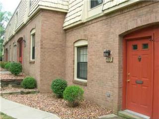 693 Pennsbury Blvd, Pittsburgh, PA 15205-1620